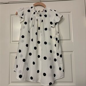 Black and white polka dots